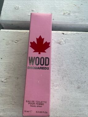 DSQUARED2 Pink Wood Travel Eau de Toilette Spray